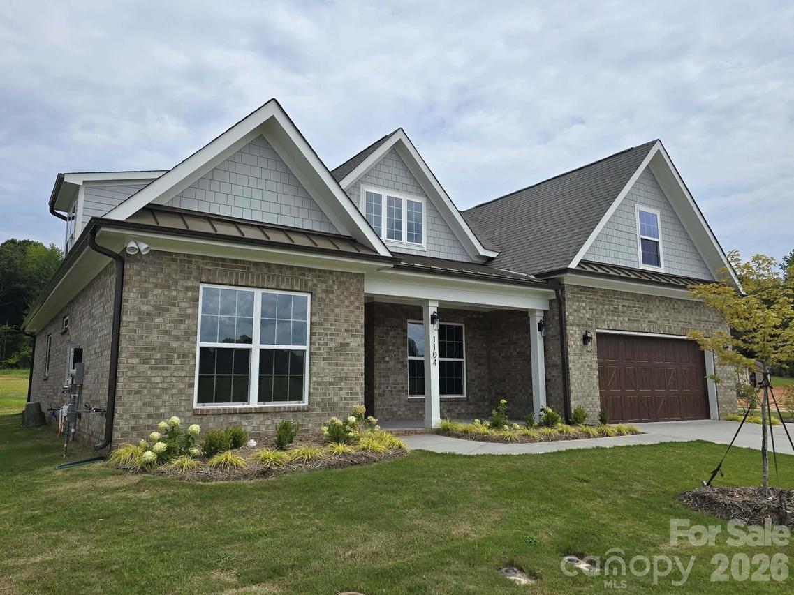 1104 Piper Meadows Dr., Waxhaw, NC 28173