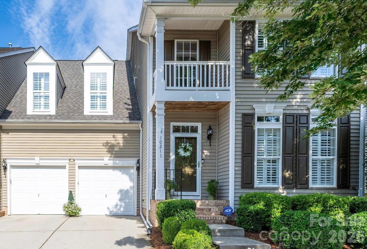 10211 Linksland Dr., Huntersville, NC 28078