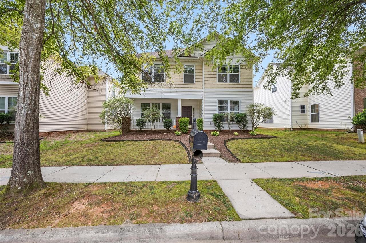 6010 Colonial Garden Dr., Huntersville, NC 28078