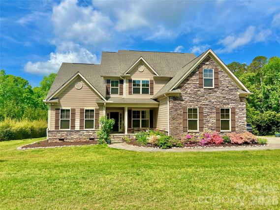 New Homes For Sale This Week That Attend Weddington Middle: July 31st to August 6th
