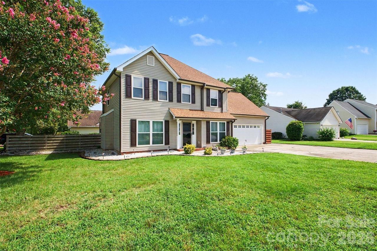 4828 Asherton Pl., Concord, NC 28027