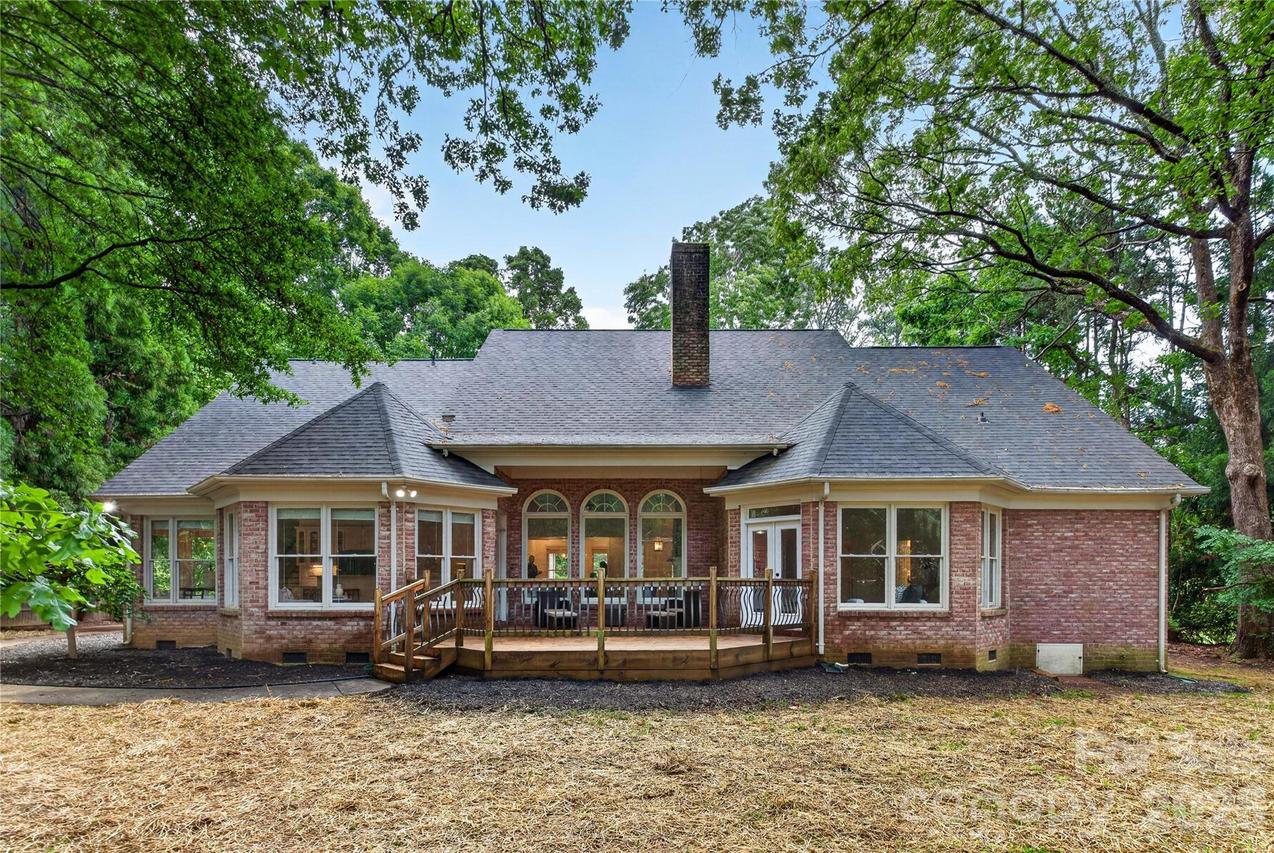 6424 Antioch Ct., Matthews, NC 28104