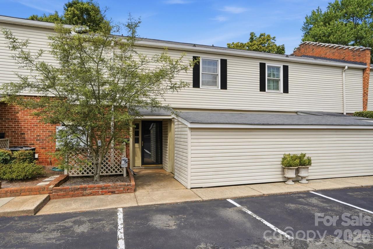 5901 Quail Hollow Rd. #B, Charlotte, NC 28210