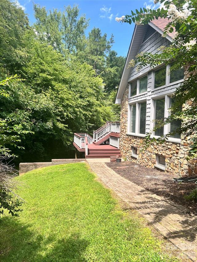 101 Forest Cliff Ct., Concord, NC 28025