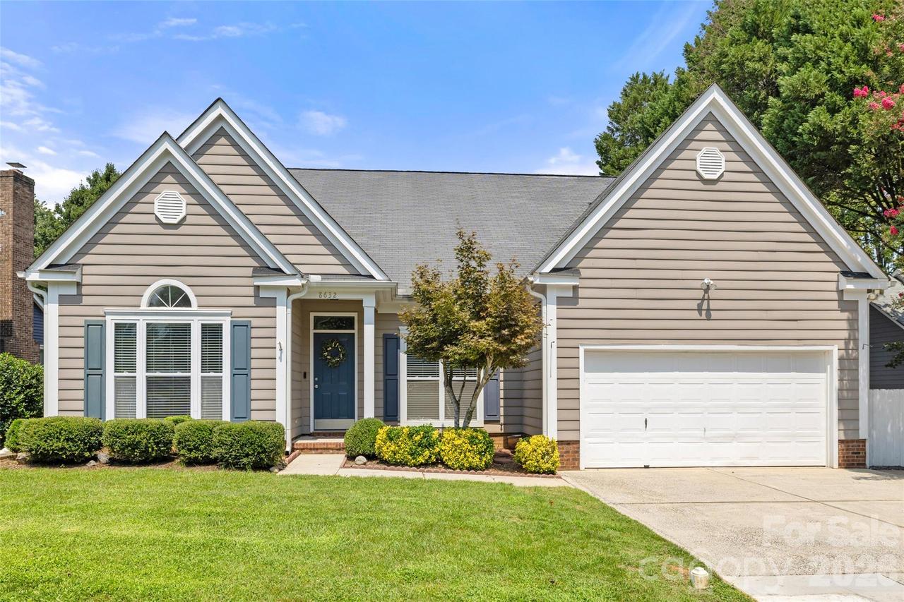 8632 Castlebay Dr., Charlotte, NC 28277