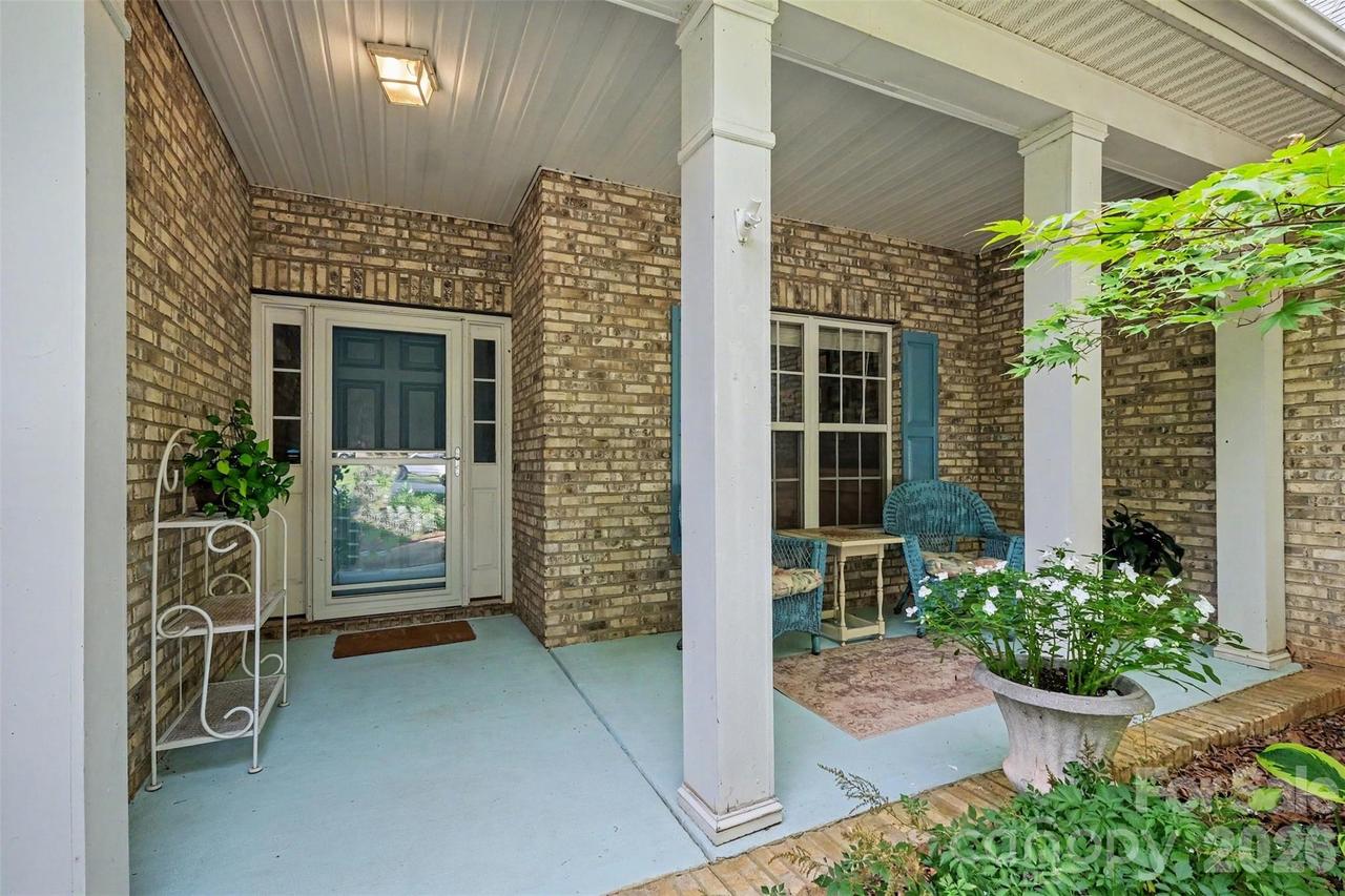 12034 Hampton Place Dr., Charlotte, NC 28269