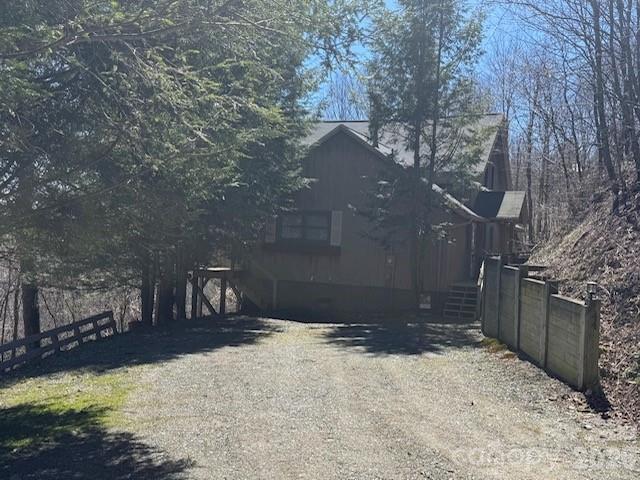 44 Buck House Rd., Mars Hill, NC 28754