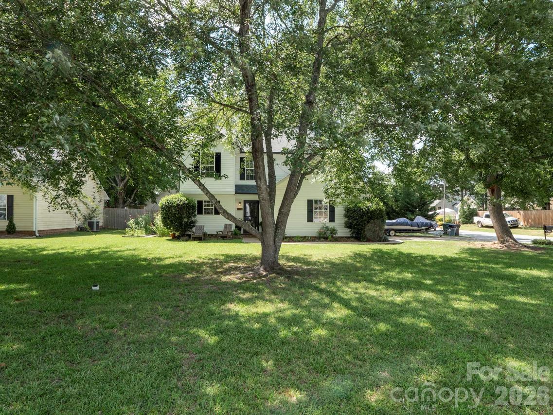 3015 Queensdale Dr., Monroe, NC 28110