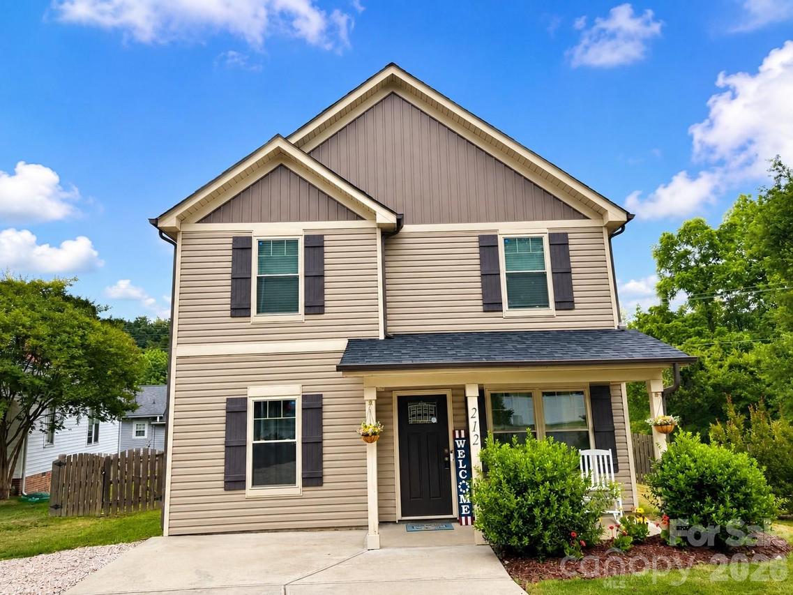 212 Old Centergrove Rd., Kannapolis, NC 28083