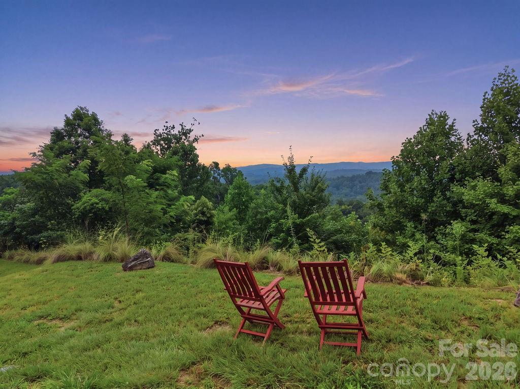 21 Marble Heights Tr., Hendersonville, NC 28791