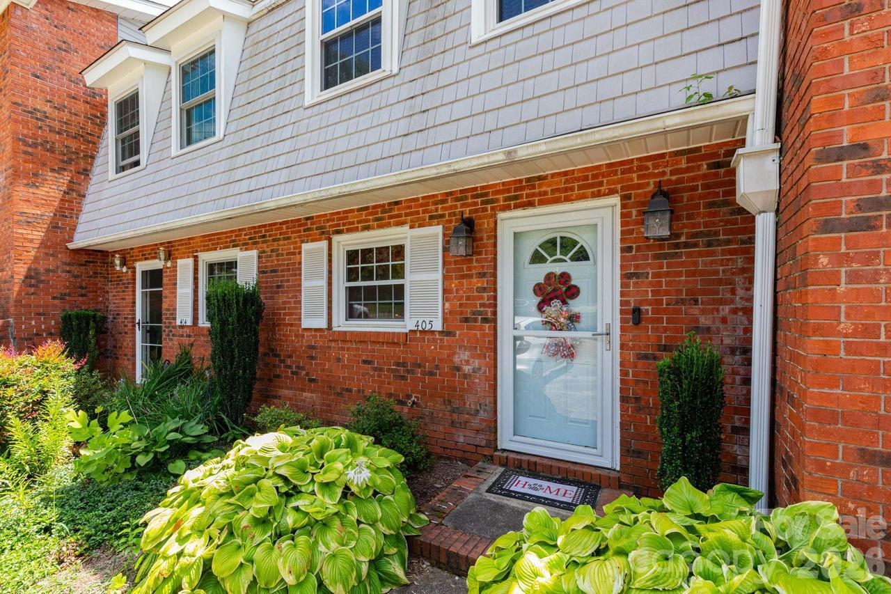 405 Southway Garden Rd., Arden, NC 28704