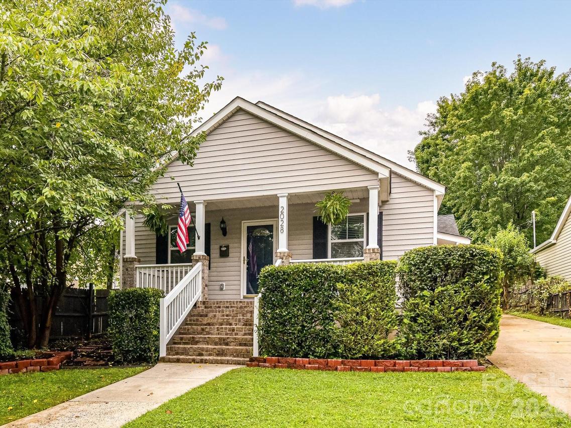 2028 Hamorton Pl., Charlotte, NC 28205