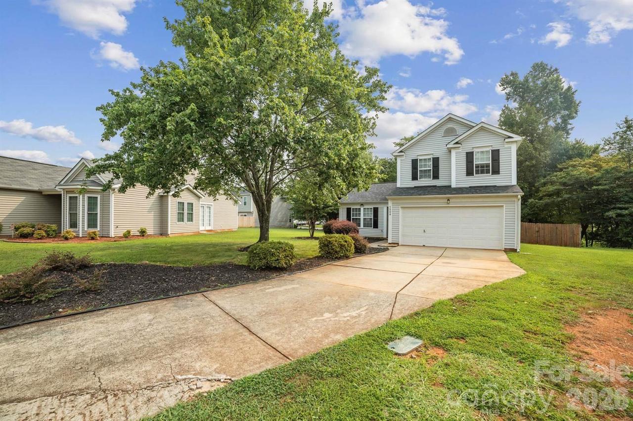 1508 Hollow Maple Dr., Charlotte, NC 28216