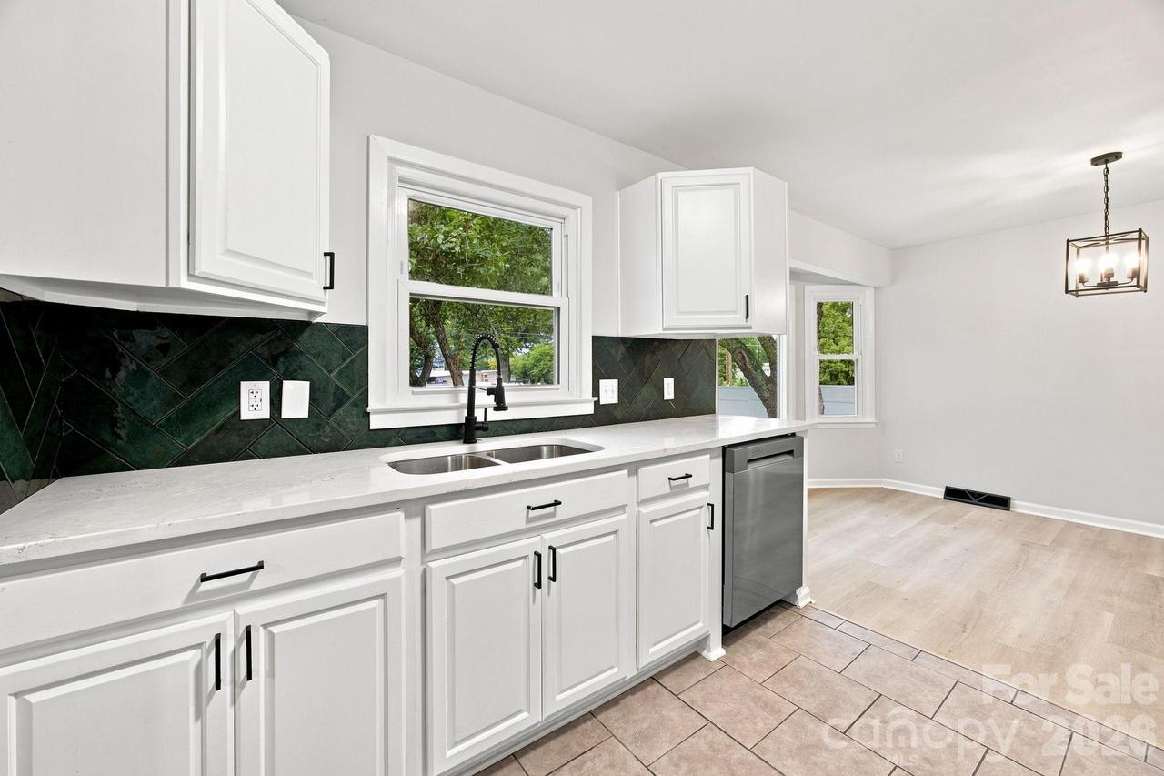 4100 Sudbury Rd., Charlotte, NC 28205