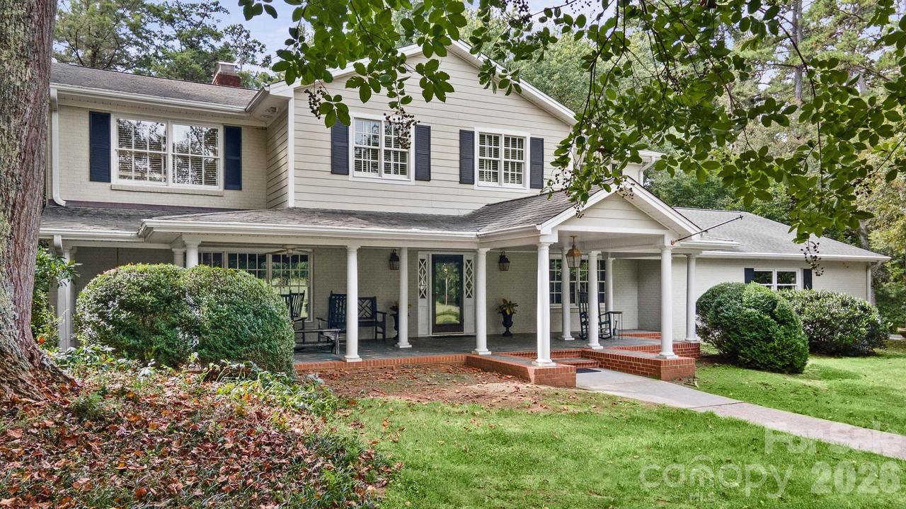 2006 Grey Rd., Davidson, NC 28036