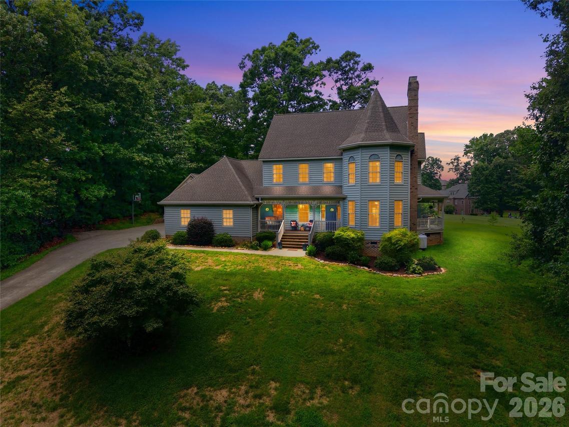 132 Chippewa Tr., China Grove, NC 28023