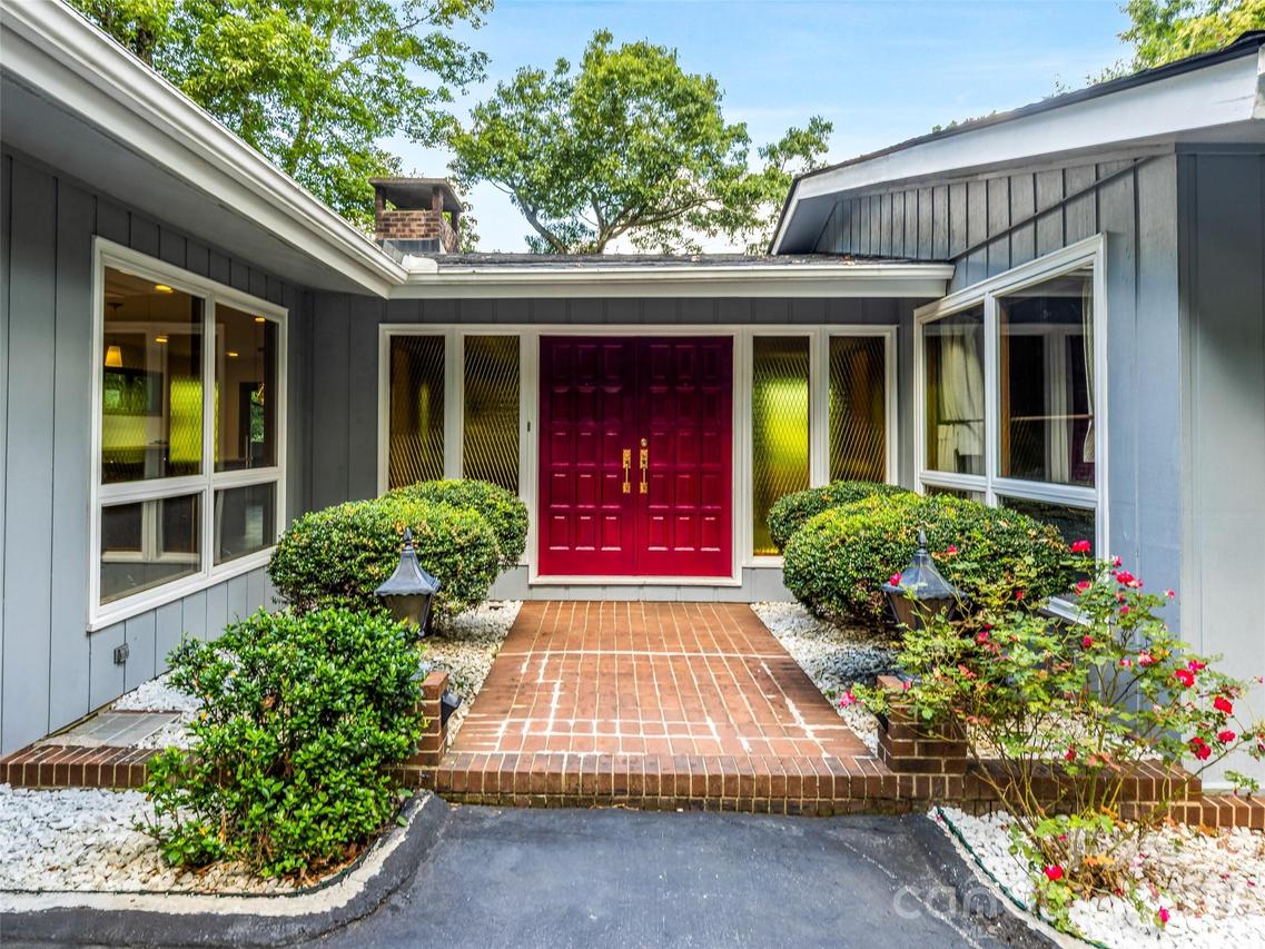 252 Middlemount Rd., Pisgah Forest, NC 28768