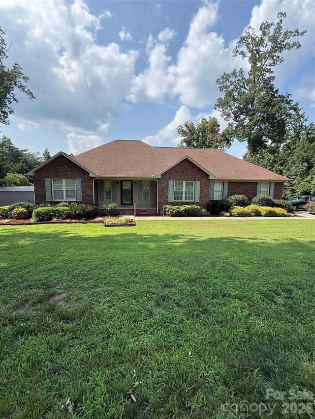 1005 Spring Rock Dr., Salisbury, NC 28146