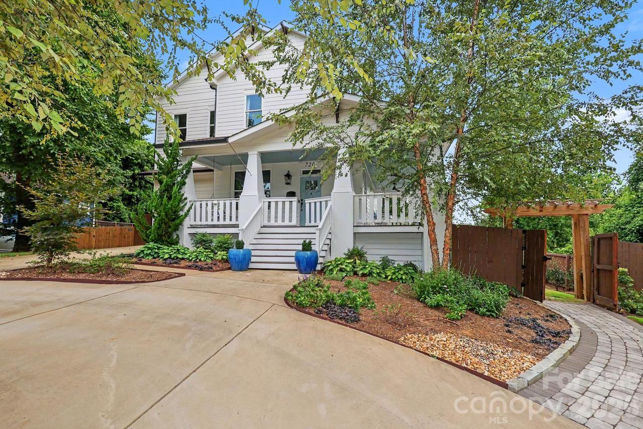 720 E 17th St., Charlotte, NC 28205