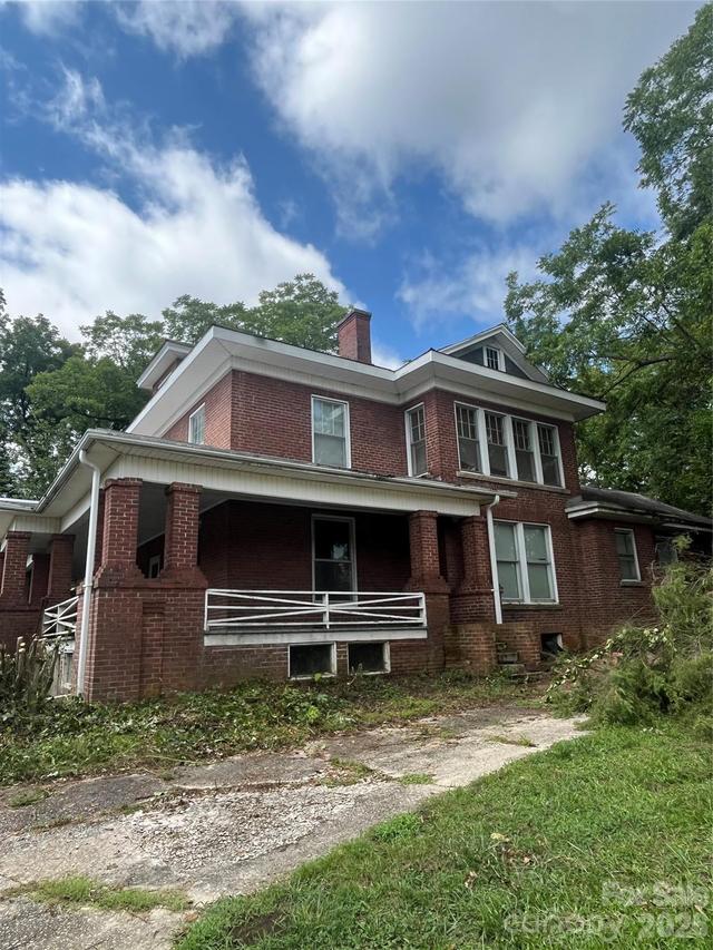 108 Harwood St., Albemarle, NC 28001