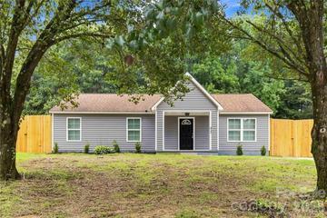 New Homes For Sale This Week That Attend Mooresville Intermediate: August 7th to August 13th
