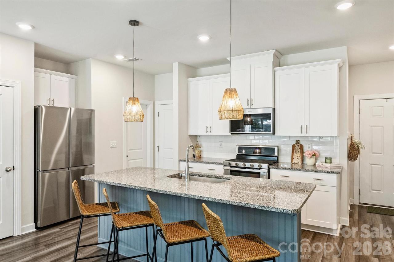 2513 Greenmarket Dr., Charlotte, NC 28217