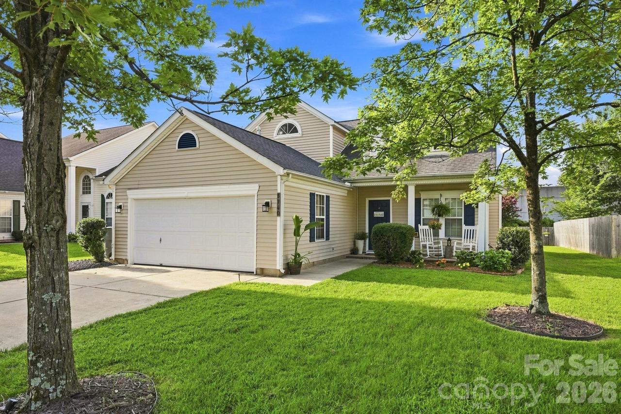 5740 Shining Oak Ln., Charlotte, NC 28269