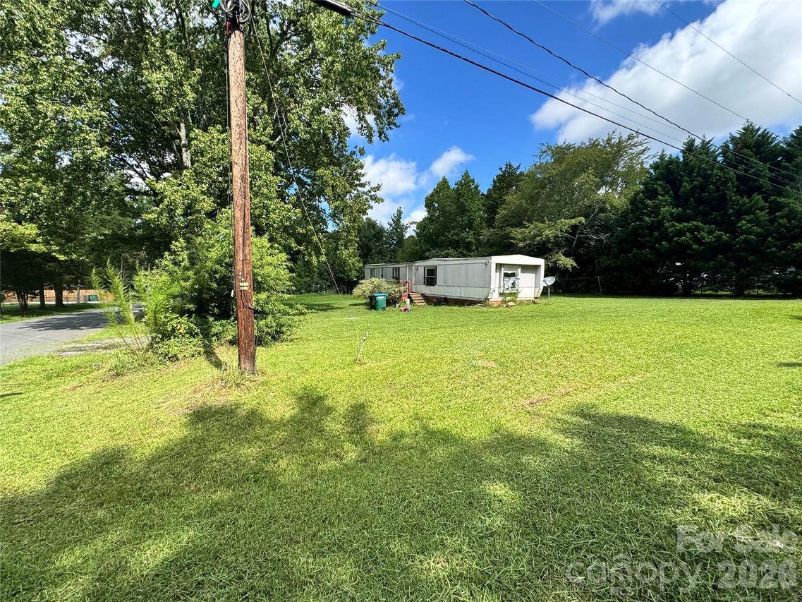 14025 Woodstar Rd., Matthews, NC 28105