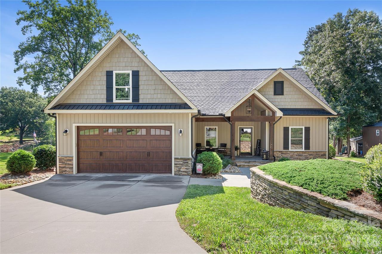 3931 Reid Cir., Sherrills Ford, NC 28673