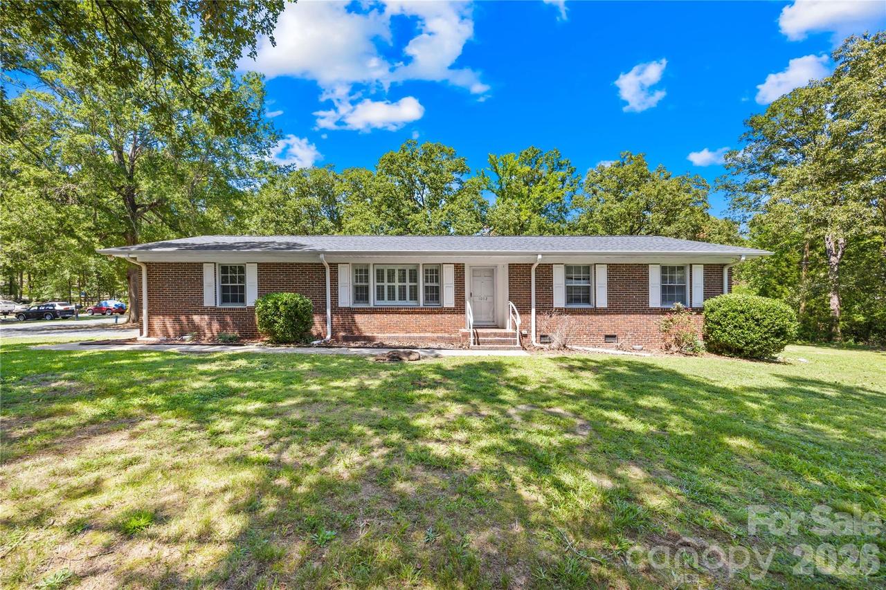 1012 Forest Dr., Marshville, NC 28103