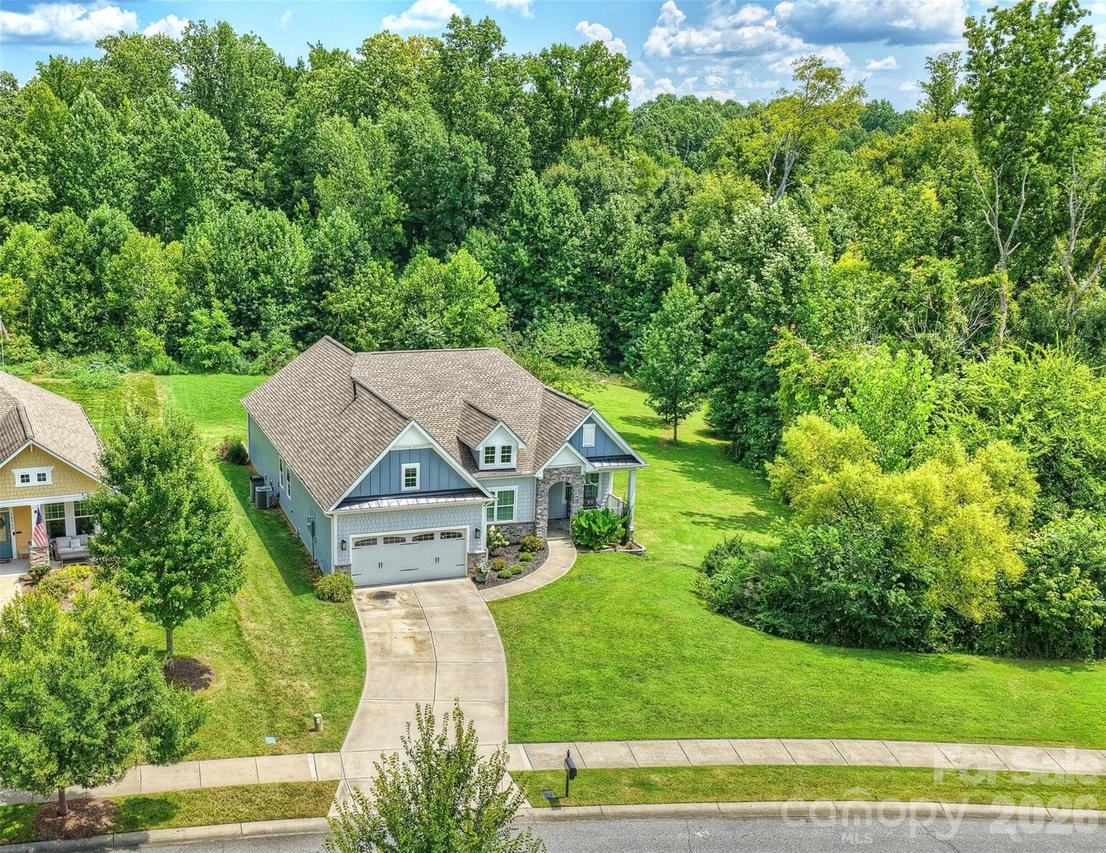 10542 Sweethaven Ln., Harrisburg, NC 28075