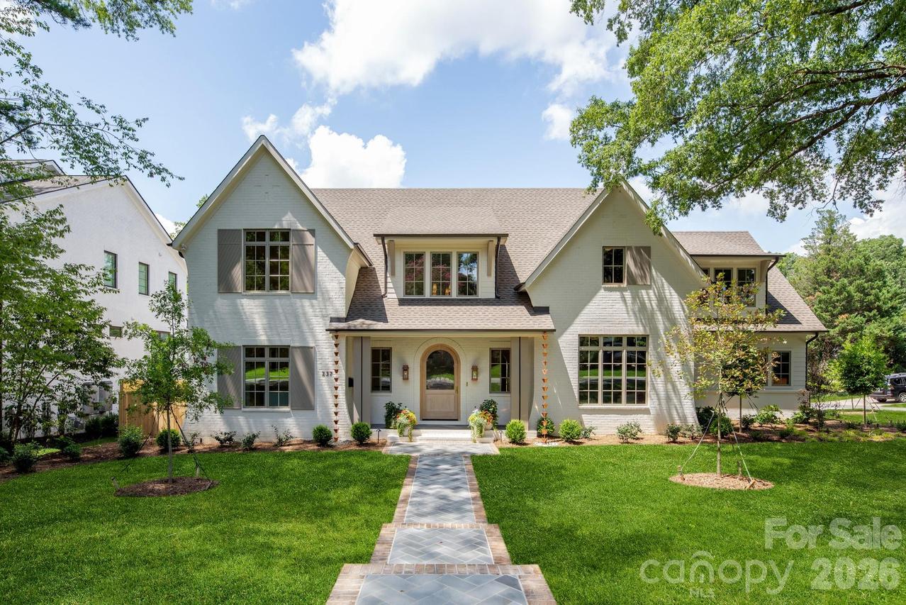 237 N Canterbury Rd., Charlotte, NC 28211