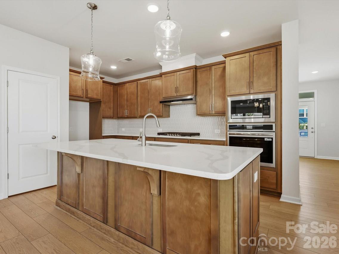 10034 Mamillion Dr., Huntersville, NC 28078