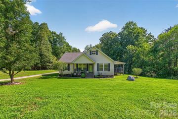 New Homes For Sale This Week That Attend North Iredell High: August 7th to August 13th