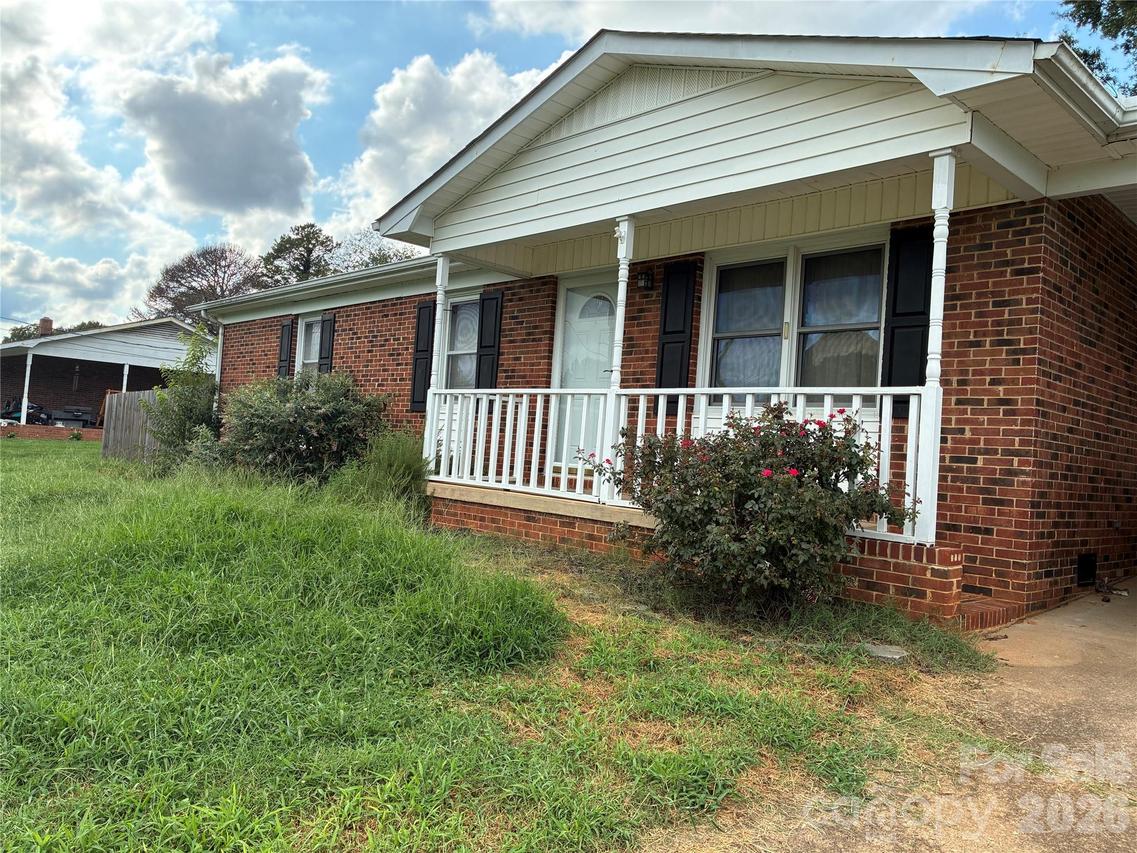 6102 Len Dr., Shelby, NC 28152