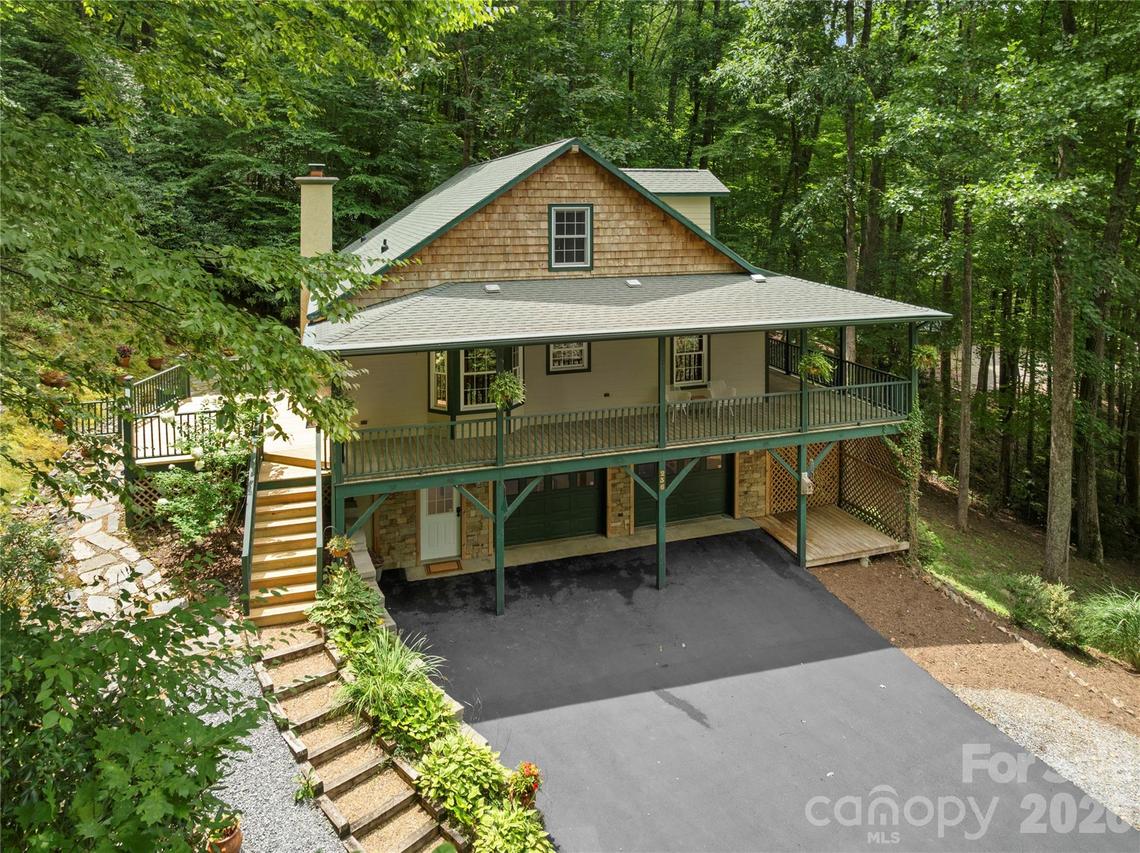 236 Holland Dr., Black Mountain, NC 28711