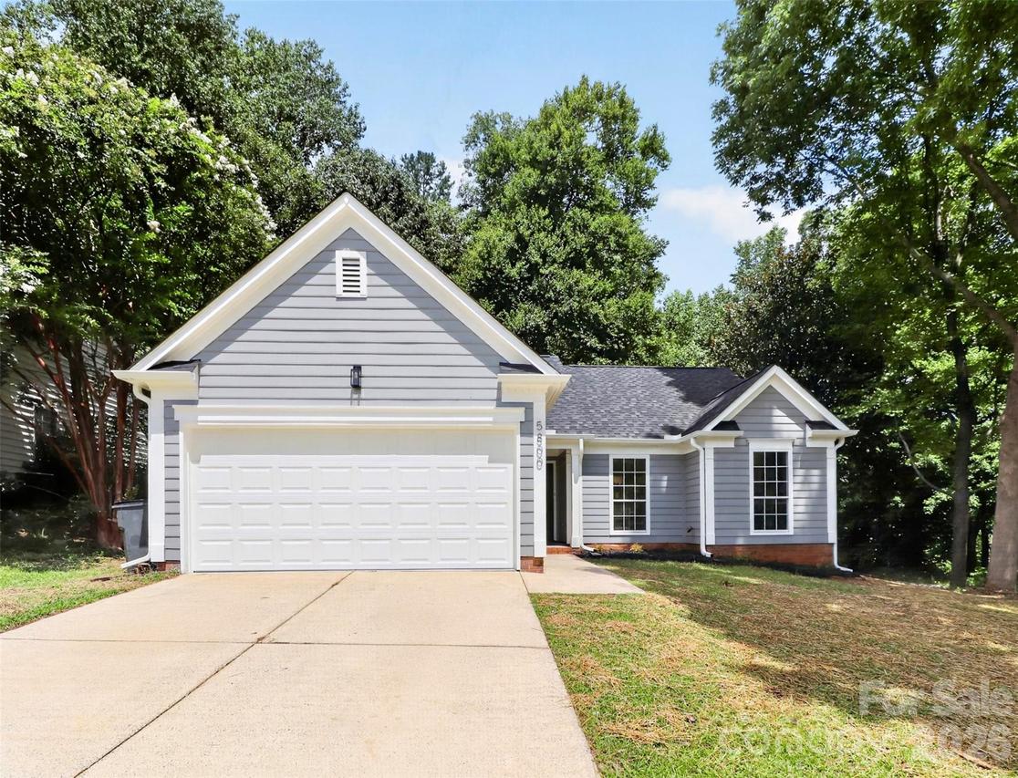 5800 Pennycross Ln., Charlotte, NC 28216