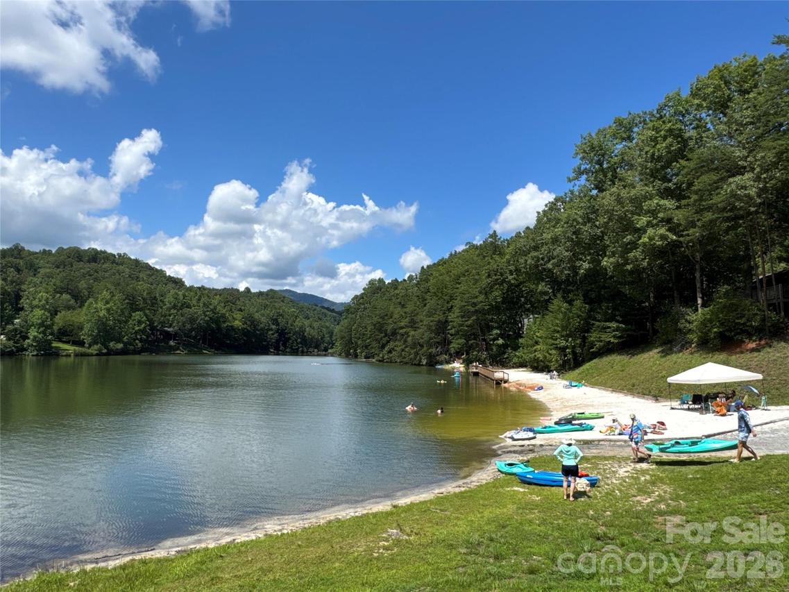 Quails Run Blvd., Lake Lure, NC 28746