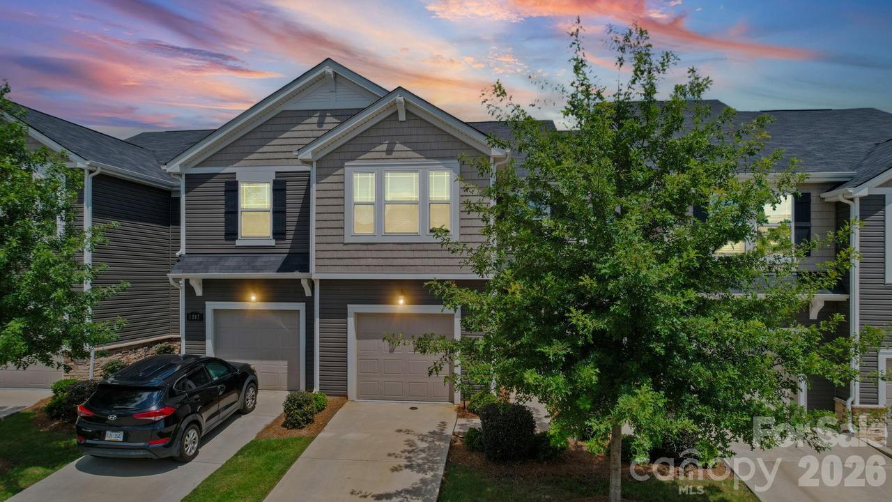 1211 Bigelow St., Charlotte, NC 28269