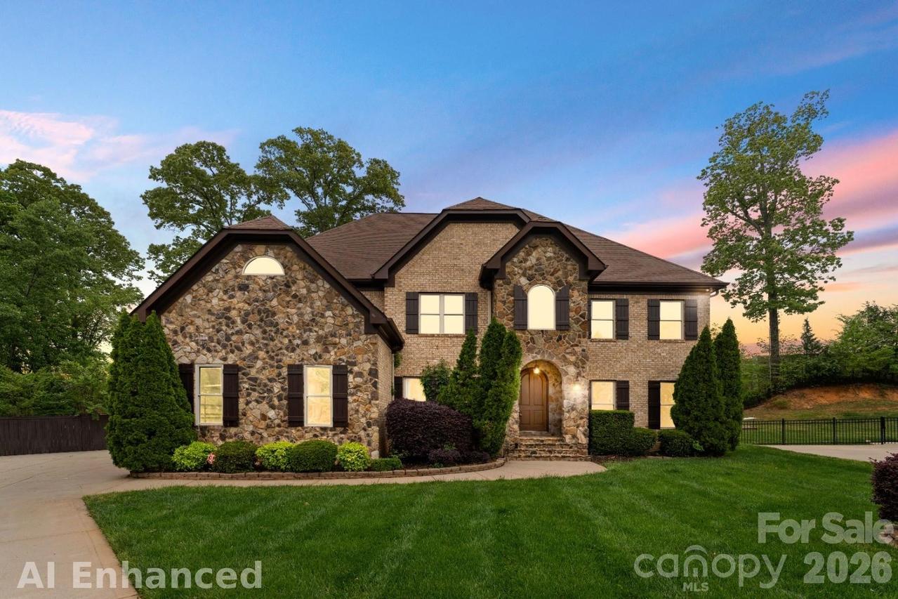 7307 Roseland Ave., Charlotte, NC 28277