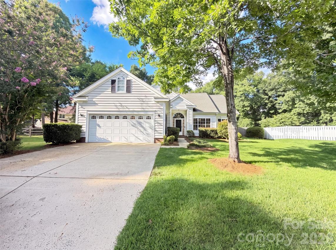 8536 Albury Walk Ln., Charlotte, NC 28277