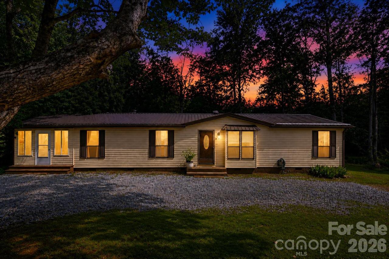 428 Hoot Owl Rd., Spruce Pine, NC 28777