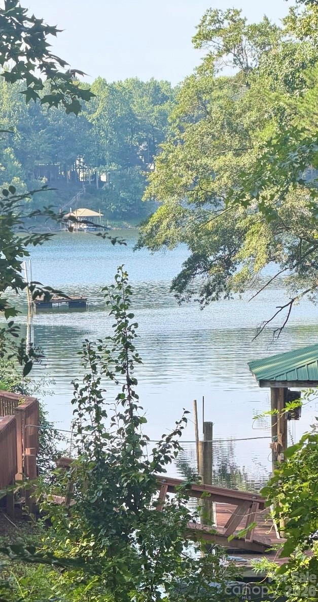 202 Horseshoe Lake Rd., Mount Holly, NC 28120