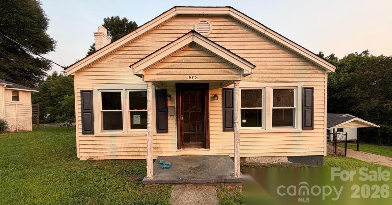 803 S Grove St., Lincolnton, NC 28092