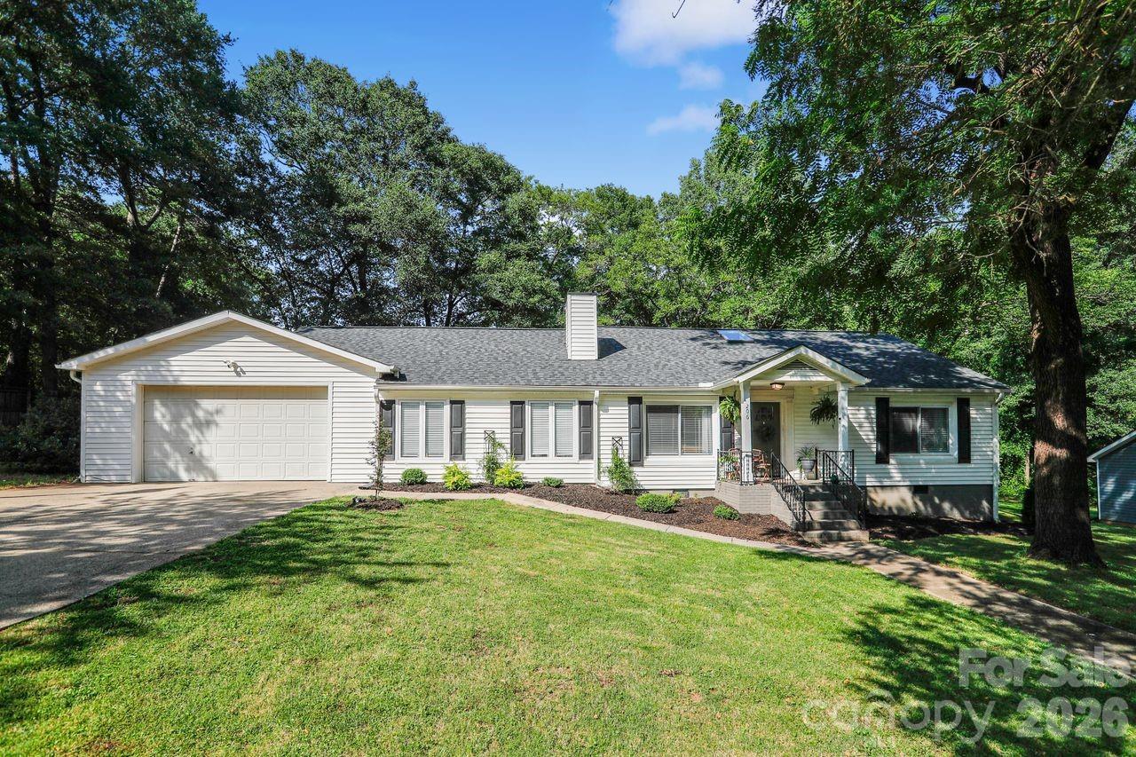 206 Price St., Mount Holly, NC 28120
