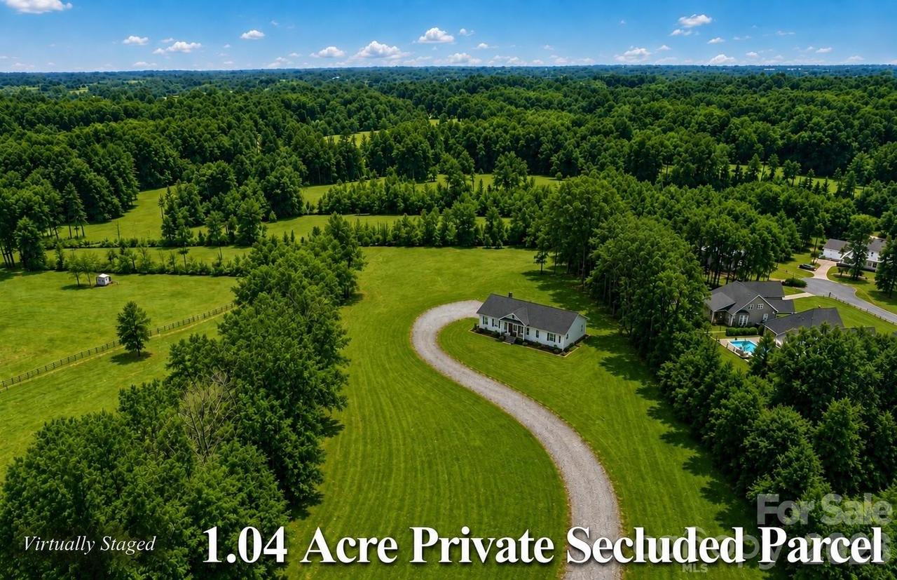 140 Broome Farm Ln., Mooresville, NC 28115