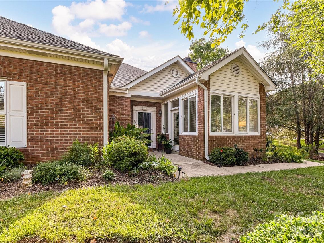 8316 Olde Troon Dr., Charlotte, NC 28277