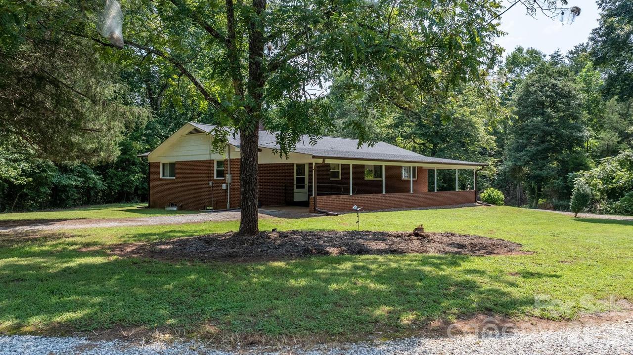 4370 Dynasty Ln., Hudson, NC 28638