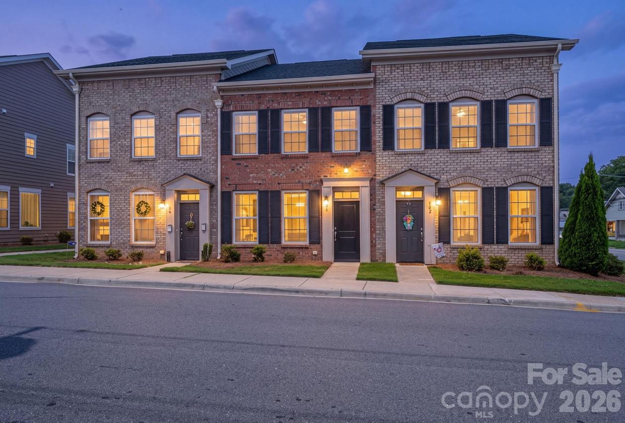 104 W Pine St., Lincolnton, NC 28092