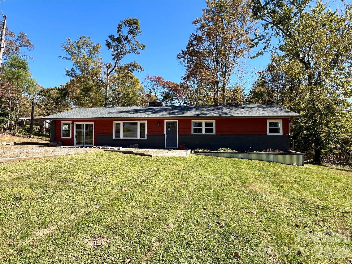 3 Mount Royal Dr., Arden, NC 28704
